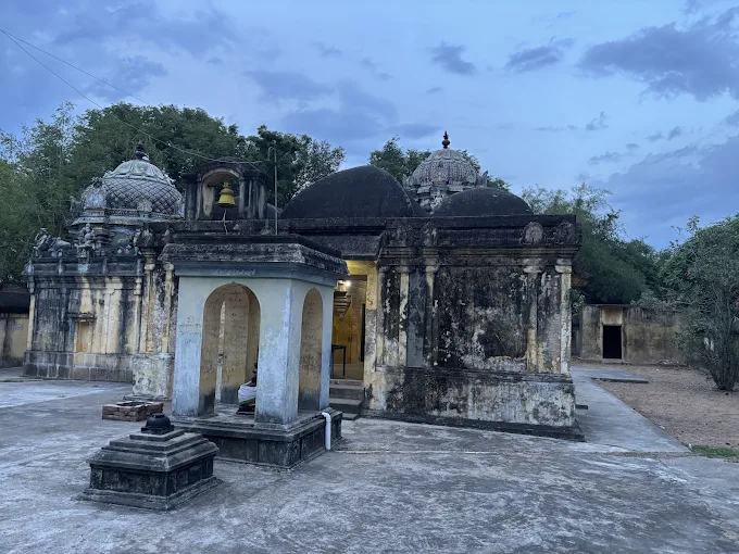 Thirukattupalli Aranyeswarar Temple